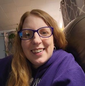 Meet your Posher, Leanna